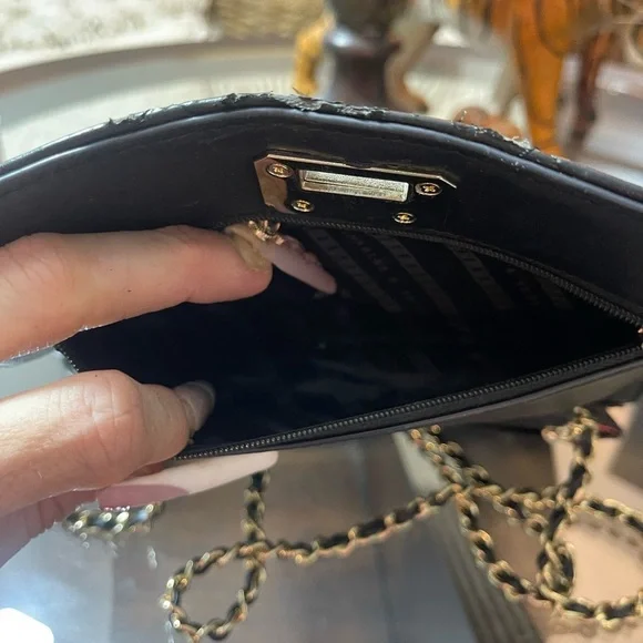 Charles & Keith Black Quilted Crossbody Bag with Chain Strap high-end luxury​​ - Picture 7 of 10